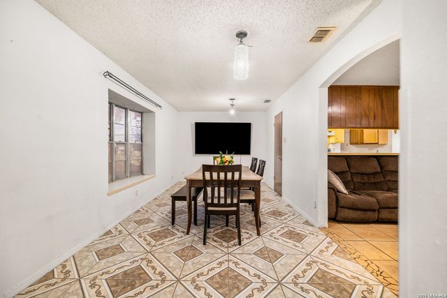 1149 Spruce, Seguin, TX 78155