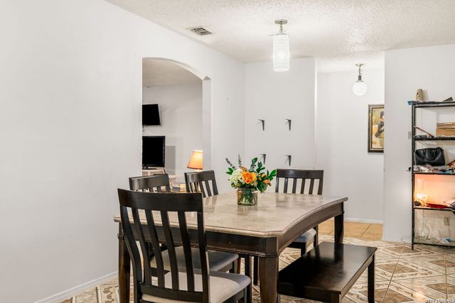 1149 Spruce, Seguin, TX 78155