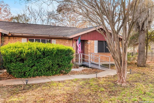 1149 Spruce, Seguin, TX 78155