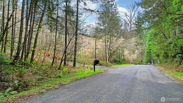 5118 Key Peninsula Highway SW, Longbranch, WA 98351