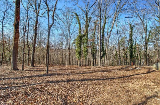 16 Summit SE Drive, Lindale, GA 30147