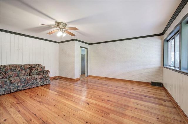 16 Summit SE Drive, Lindale, GA 30147