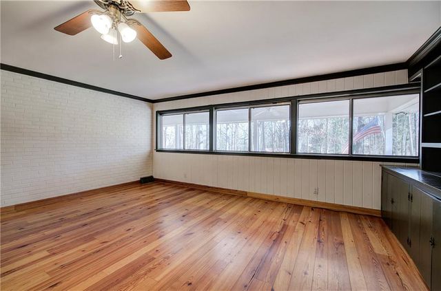 16 Summit SE Drive, Lindale, GA 30147