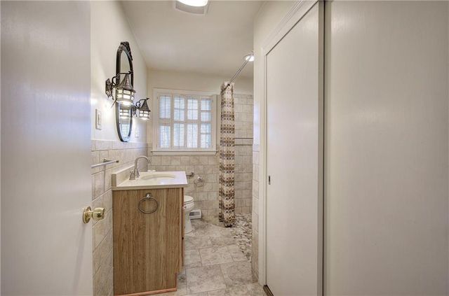 16 Summit SE Drive, Lindale, GA 30147