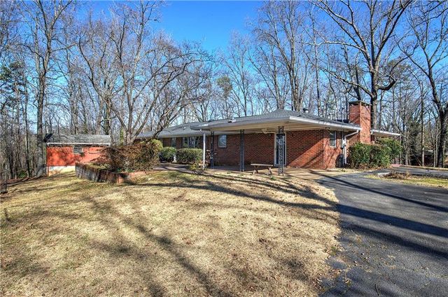 16 Summit SE Drive, Lindale, GA 30147