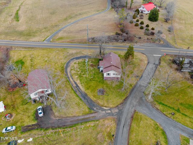 711 Highway 113, Rogersville, TN 37857