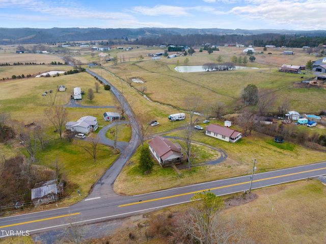 711 Highway 113, Rogersville, TN 37857