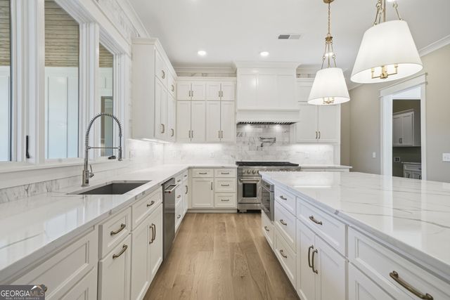 454 Mt. Olive Church Lane, White, GA 30184