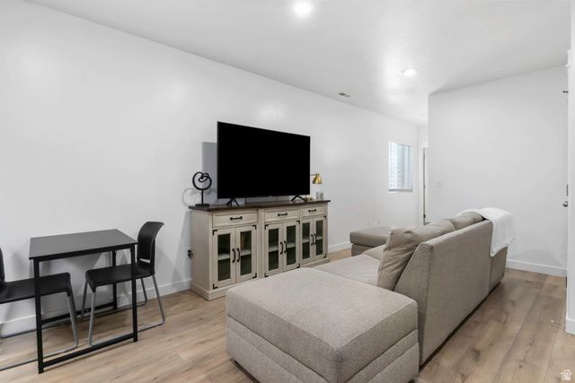 949 S RED CLIFF DR, Santaquin, UT 84655