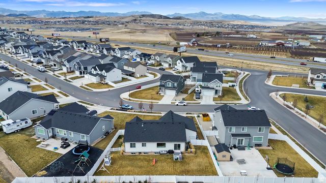 949 S RED CLIFF DR, Santaquin, UT 84655