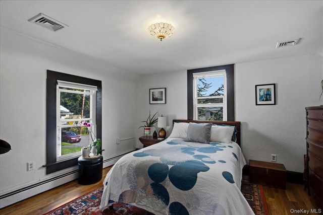 3 Elm Street, Pleasantville, NY 10570