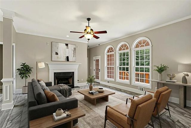 25 Inverleigh Row, Covington, GA 30014