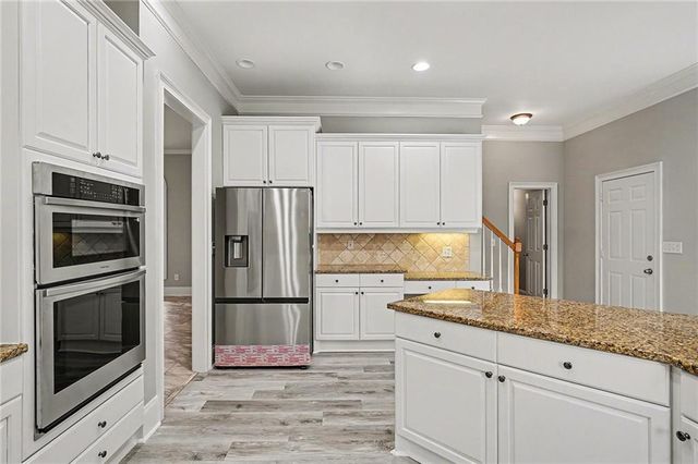 25 Inverleigh Row, Covington, GA 30014