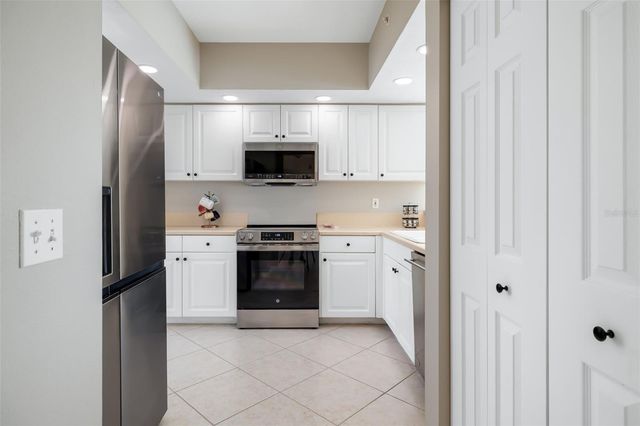 410 LAUREL LAKE DRIVE 101, Venice, FL 34292