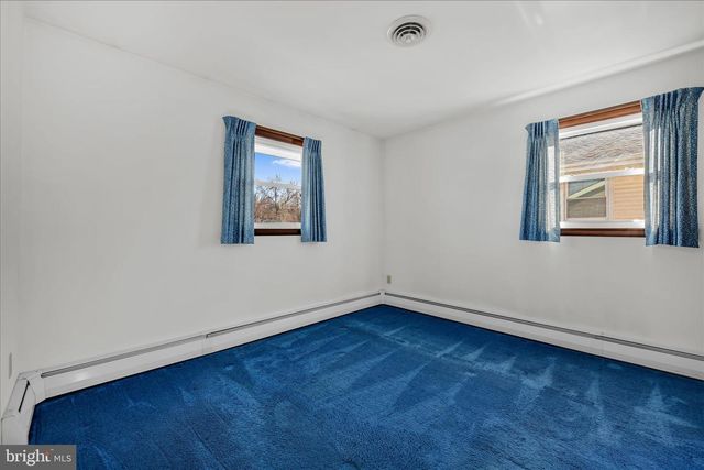 1321 WOODCREST DR, Reading, PA 19607