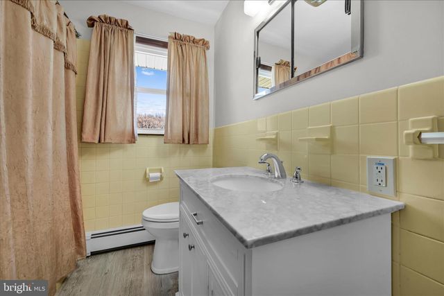 1321 WOODCREST DR, Reading, PA 19607