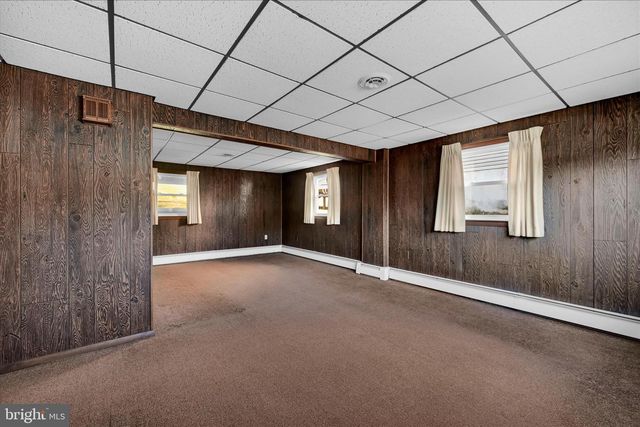 1321 WOODCREST DR, Reading, PA 19607