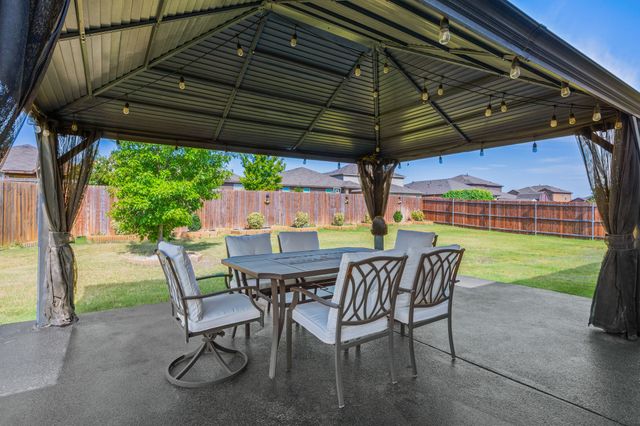 15765 Fire Ridge Drive, Fort Worth, TX 76177