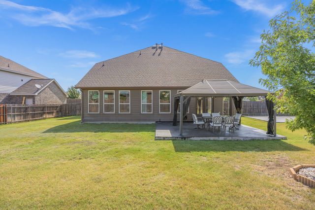 15765 Fire Ridge Drive, Fort Worth, TX 76177