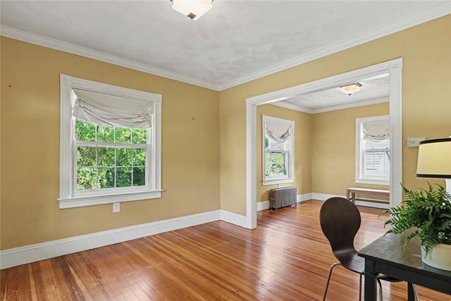 10 Dartmouth Street, Pawtucket, RI 02860