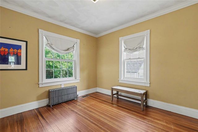 10 Dartmouth Street, Pawtucket, RI 02860
