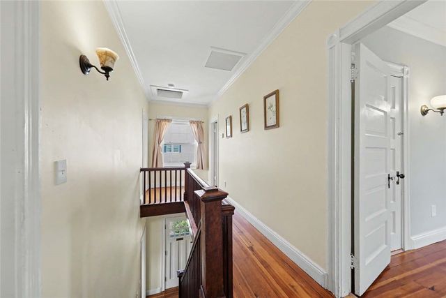 10 Dartmouth Street, Pawtucket, RI 02860