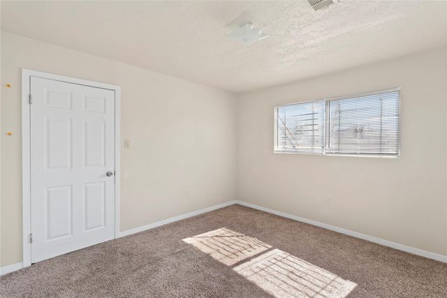 4906 Farmer Street, Houston, TX 77020