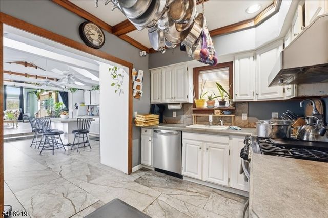 9 Harvard Ter, West Orange Twp., NJ 07052