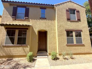451 S HAWES Road 33, Mesa, AZ 85208