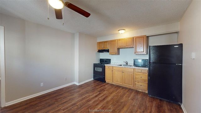 500 Foch Street 5, Bryan, TX 77801