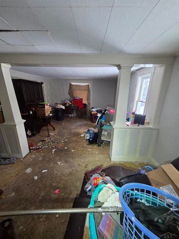 1923 N Oakley Street, Saginaw, MI 48602