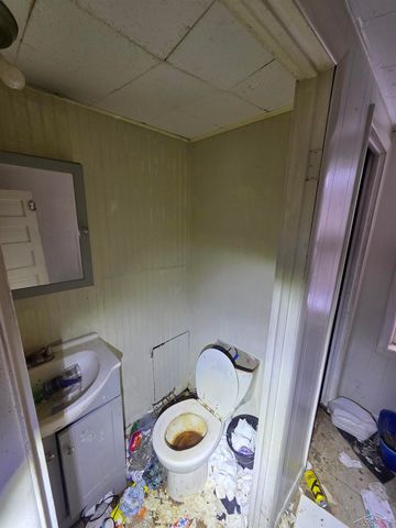 1923 N Oakley Street, Saginaw, MI 48602