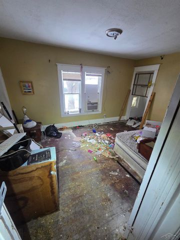 1923 N Oakley Street, Saginaw, MI 48602