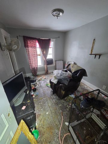 1923 N Oakley Street, Saginaw, MI 48602