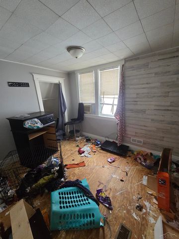 1923 N Oakley Street, Saginaw, MI 48602