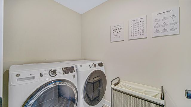 3105 Whispering Brook Lane, Valparaiso, IN 46385
