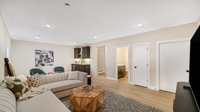 3105 Whispering Brook Lane, Valparaiso, IN 46385