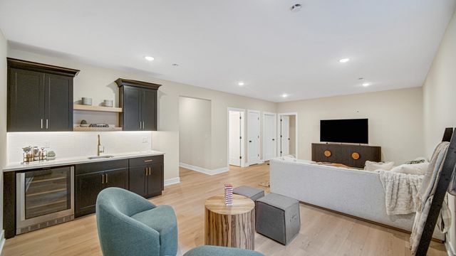 3105 Whispering Brook Lane, Valparaiso, IN 46385