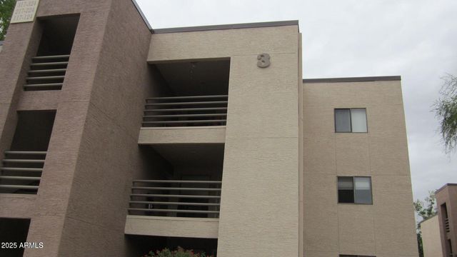 1340 N RECKER Road 323, Mesa, AZ 85205