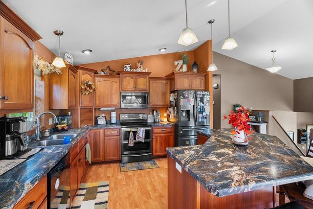 725 PLISCH STREET, Athens, WI 54411