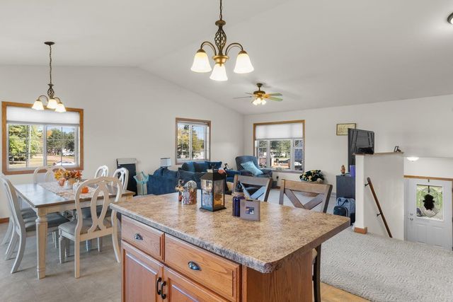 725 PLISCH STREET, Athens, WI 54411