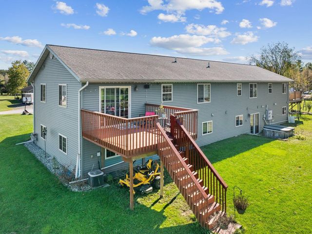 725 PLISCH STREET, Athens, WI 54411