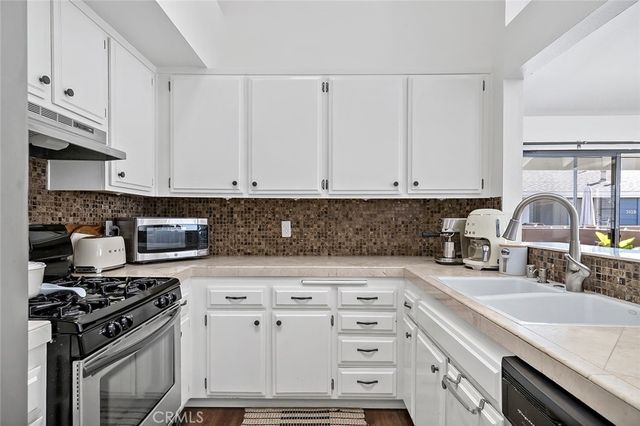 345 Avocado Street A4, Costa Mesa, CA 92627