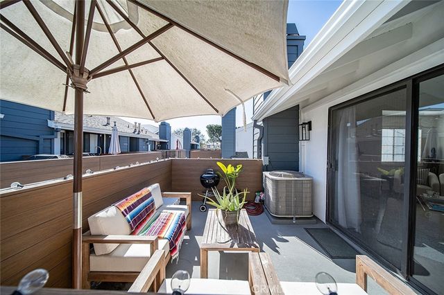 345 Avocado Street A4, Costa Mesa, CA 92627