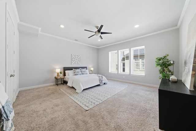 1360 W 25th Street, Houston, TX 77008