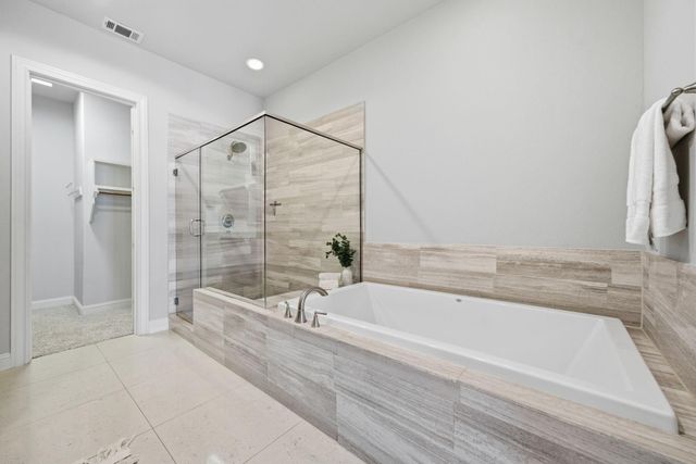 1360 W 25th Street, Houston, TX 77008