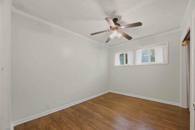 1442 N Prairie Lane, Derby, KS 67037