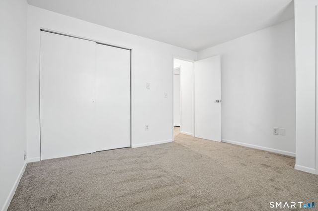 29 Canterbury Arms 29, New Milford, CT 06776