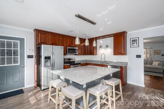 150 Bb Drive, Belmont, NC 28012