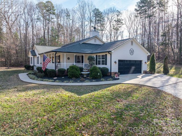 150 Bb Drive, Belmont, NC 28012